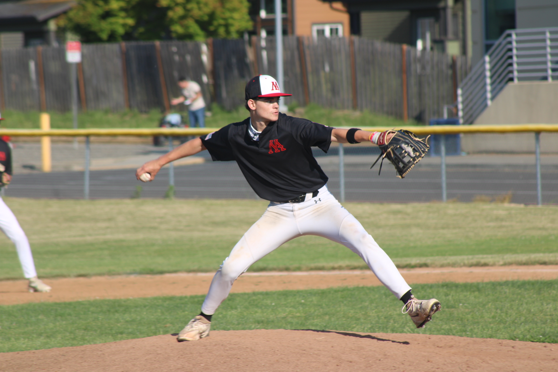 Stayton’s Brown Continue Strong Start