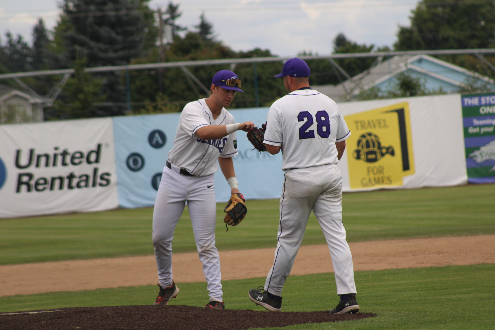 Verespey, Berries Take Down Portland Pickles