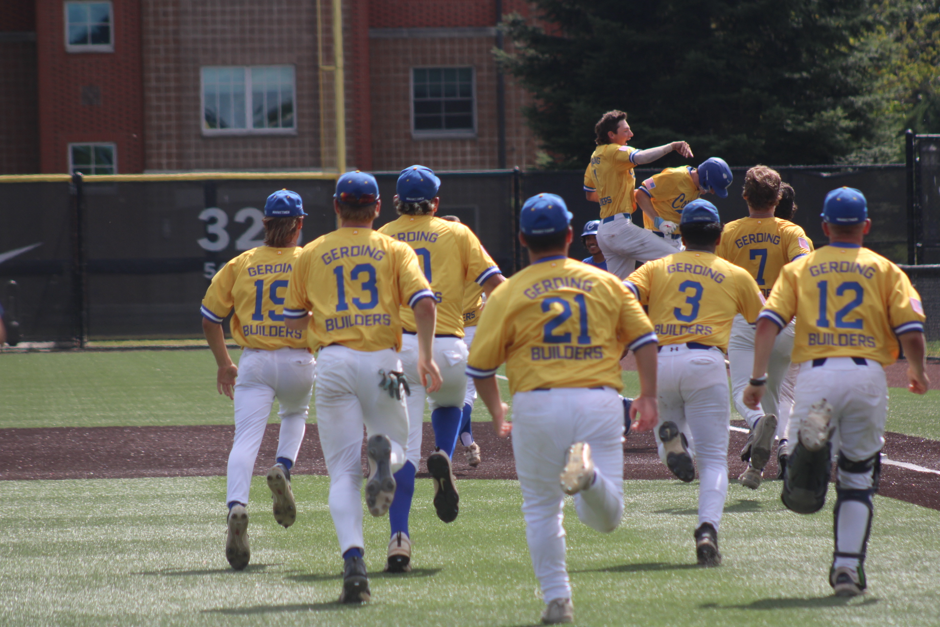Corvallis Walks It Off
