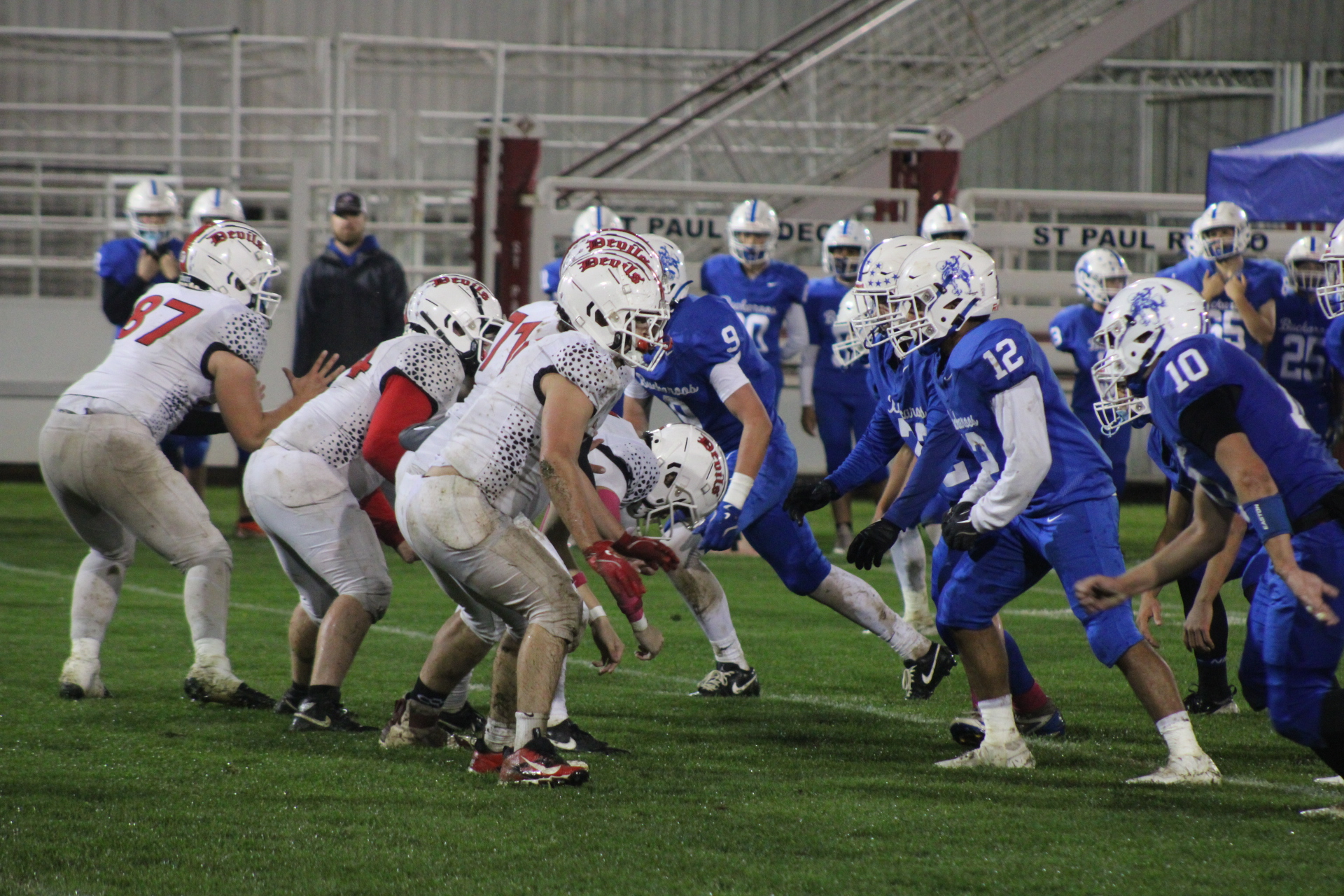 Lowell Defeats St. Paul 36-20