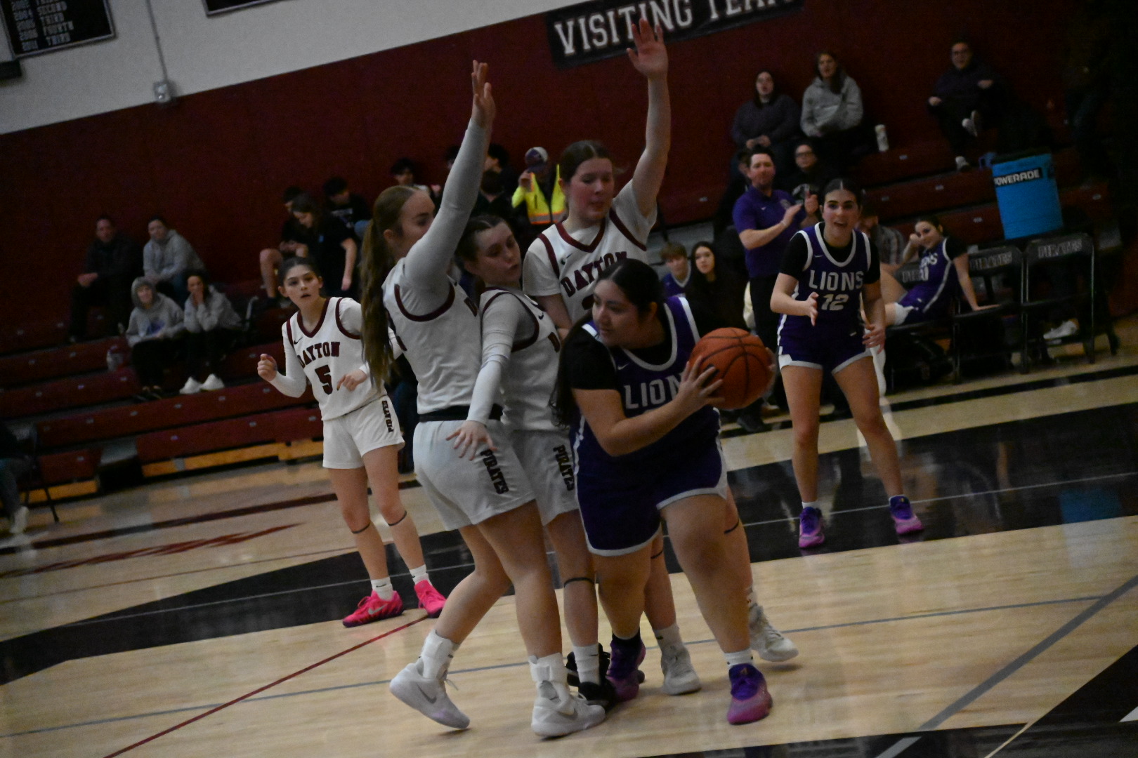 Jefferson Extends Winning Streak To Seven