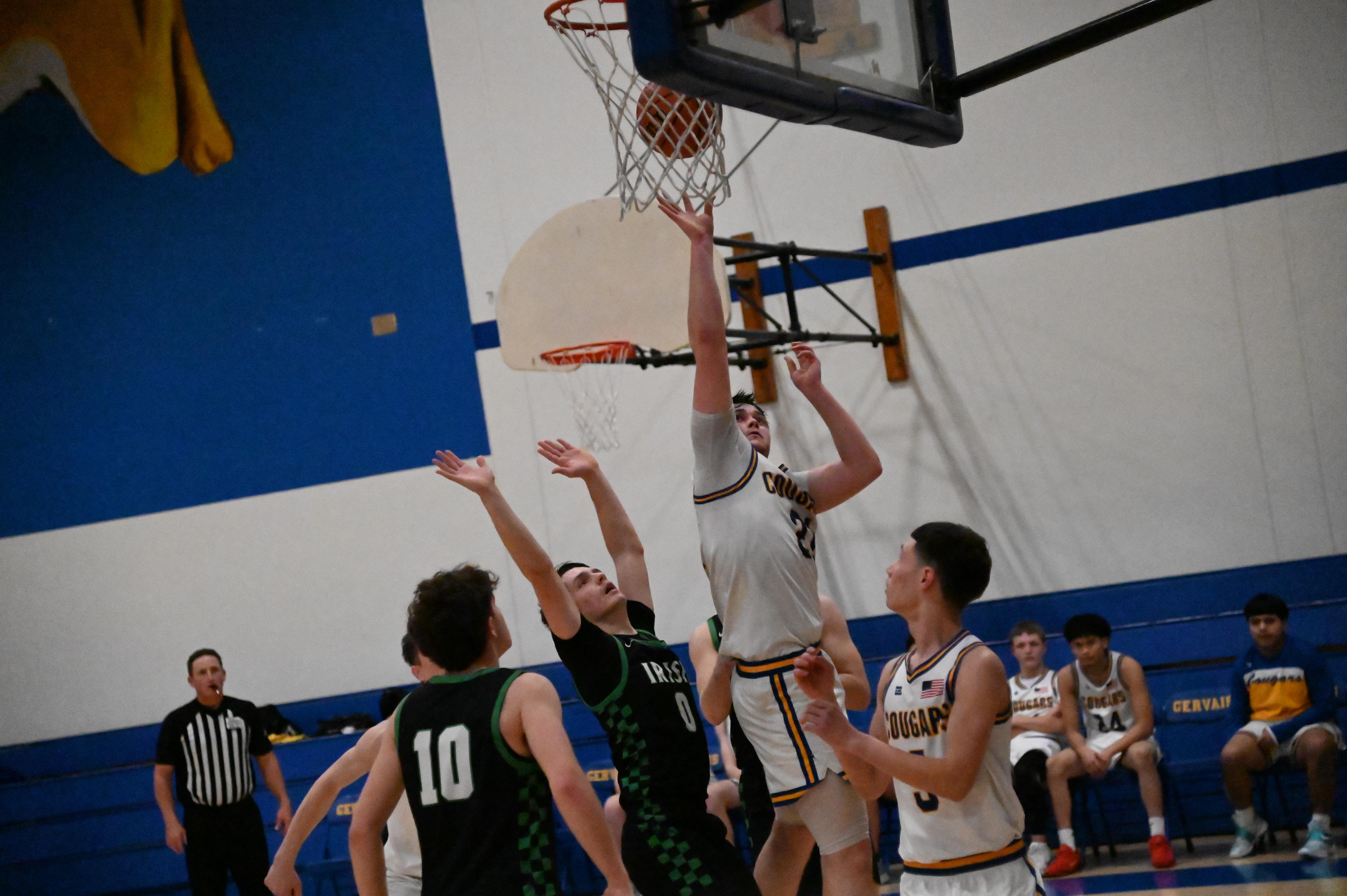 Gervais Holds Off Waldport 49-46